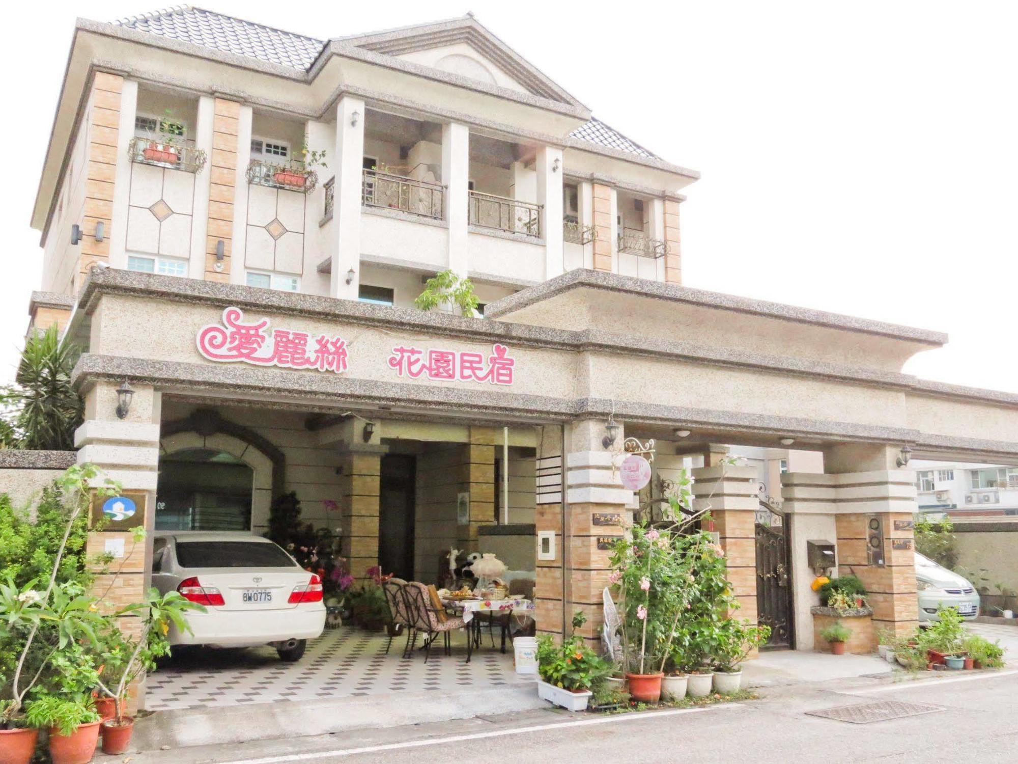 Alicegarden Homestay T'ai-tung Exteriör bild